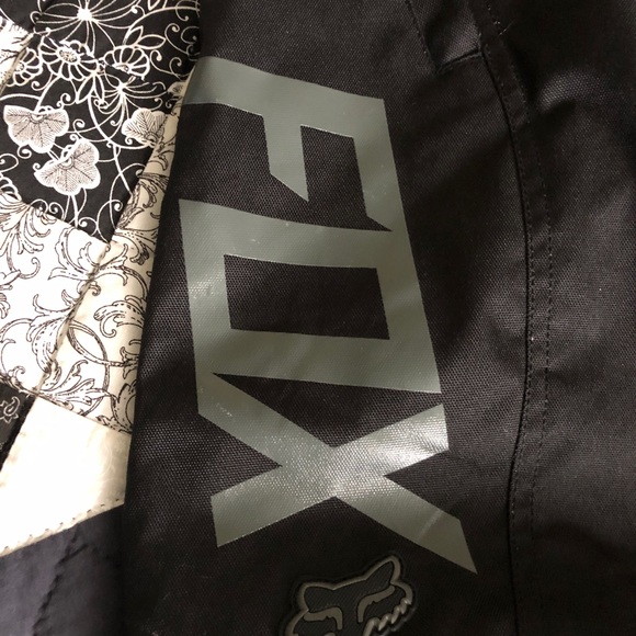 FOX Switch dirt bike pants, black in colour - Picture 2 of 12